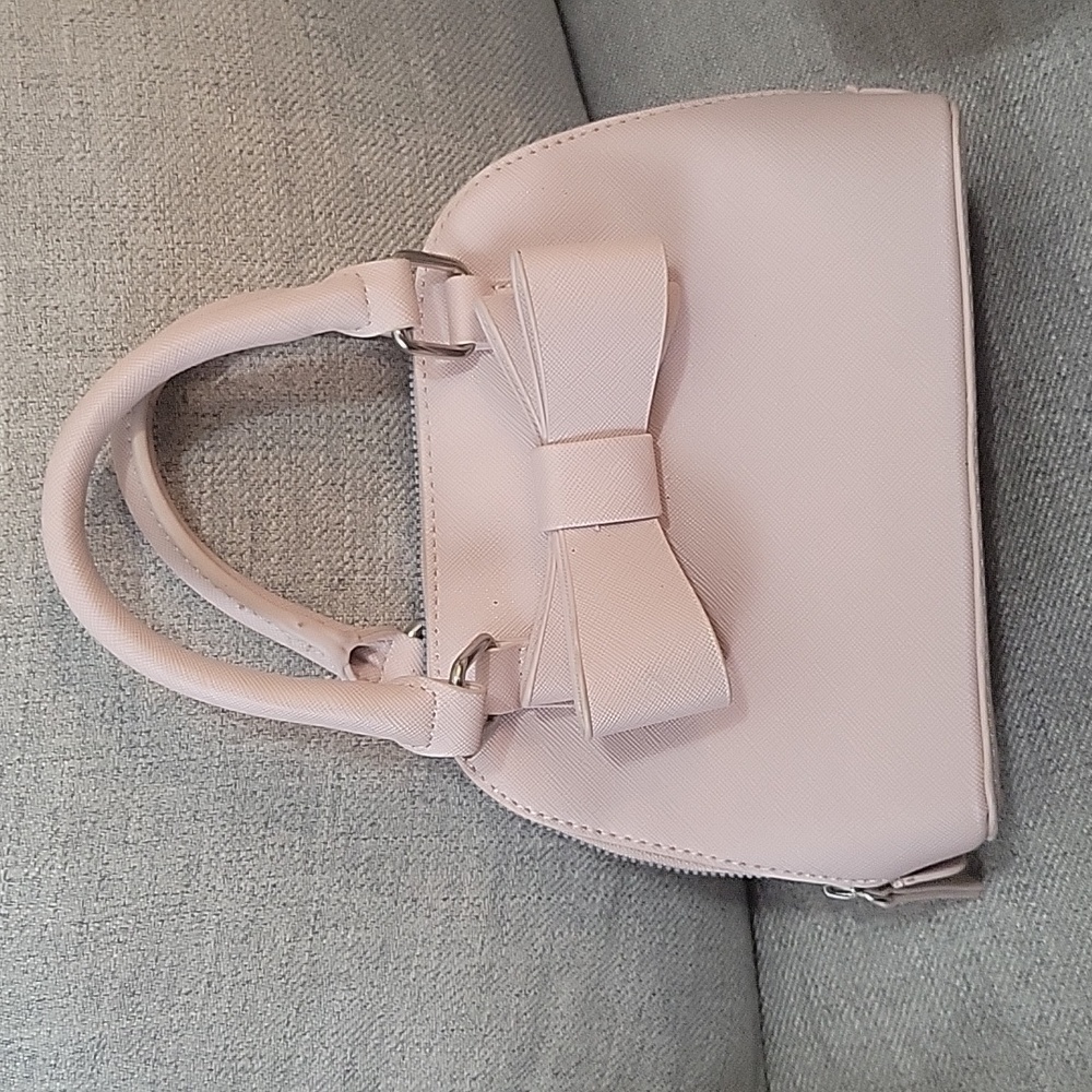 Betsey johnson small purse with bow